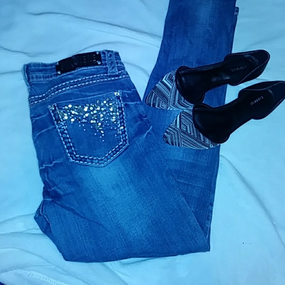Premiere Skinny Jeans